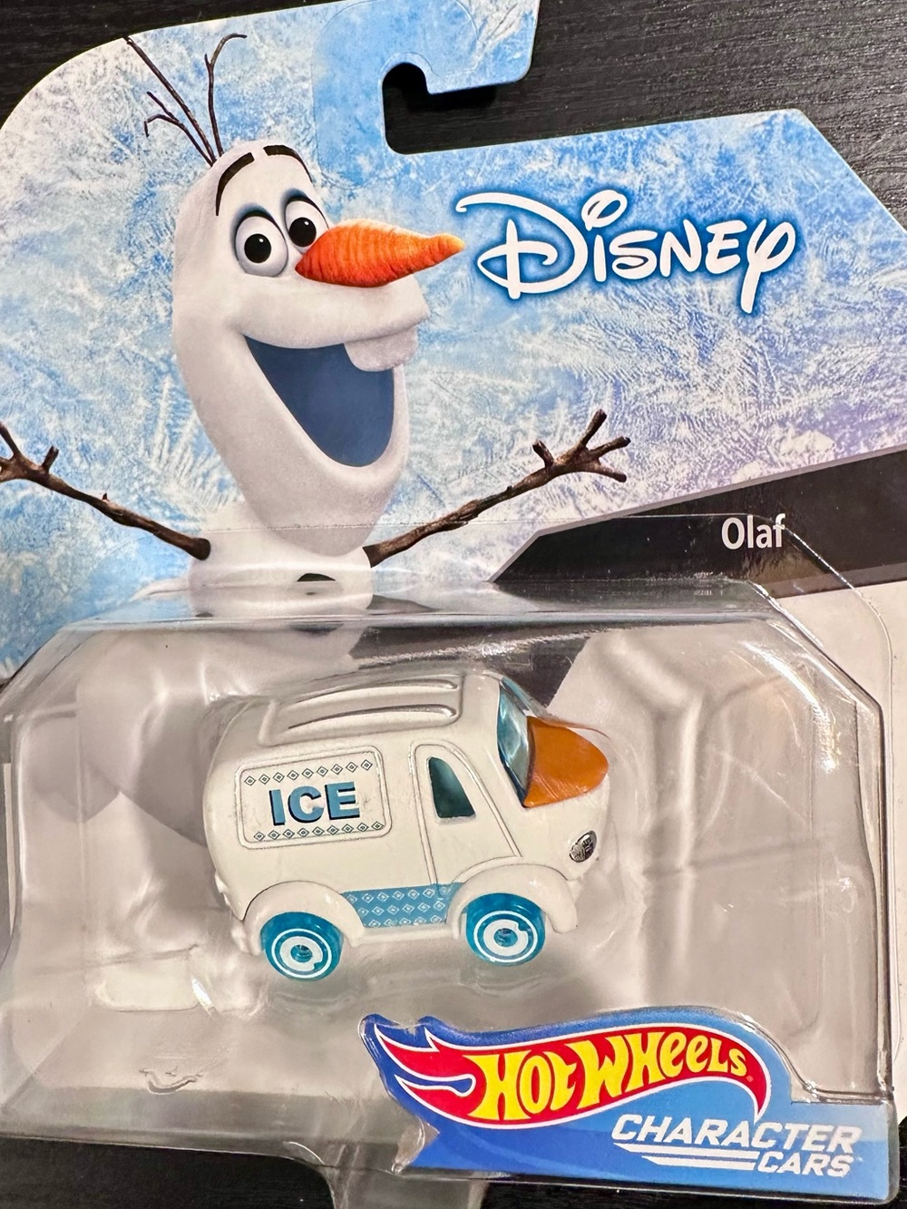 Hot Wheels Disney Olaf Character Car 2018